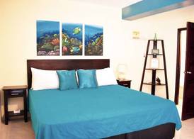 Sir Angel's Guesthouse 5