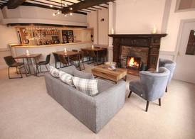 OYO Glyn Valley Hotel 2