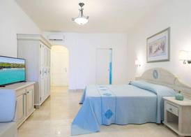 Nicolaus Club Quattro Lune Resort 5