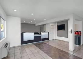 Super 8 By Wyndham San Jose 2