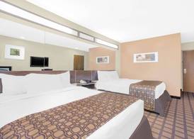 Microtel Inn & Suites by Wyndham Franklin 4