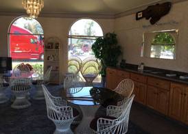 Applegate Inn 3