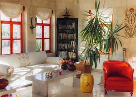 Hezen Cave Hotel 4