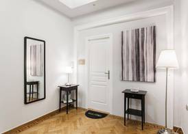 Syntagma Apartments by Livin Urbban 3