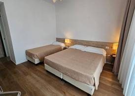 Hotel Onda Marina 5