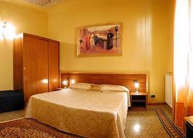 La Luna Guest House 3