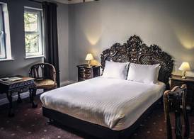 Brook Hall Hotel 5