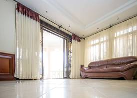 Tiptone Hotel 4