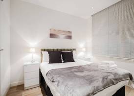 Trafalgar Square by Excel Apartments 3