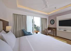 Golden Tulip Vagator Goa 5