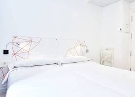 AMC Granada Hostal 4