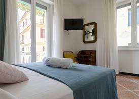 JOIVY Lovely Flat W/Balcony 3