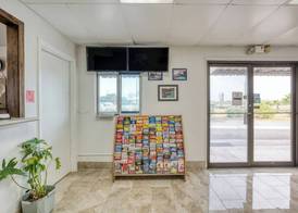 Lackland Gateway Inn 3