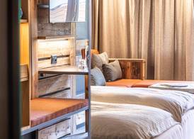 BaseCamp Hotel 3