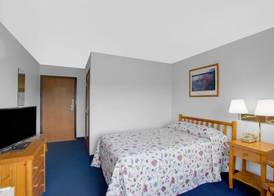 Super 8 by Wyndham Lake George/Warrensburg Area 4