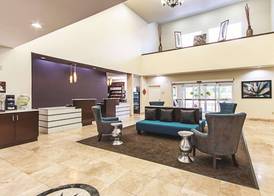 La Quinta by Wyndham Houston New Caney 2