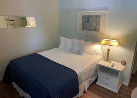 Lake Norman Hotel 5
