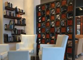 Astron Hotel 4