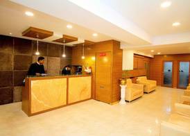 Hotel Crestwood 2
