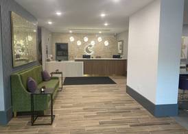 Comfort Inn & Suites Gallatin - Nashville Metro 2