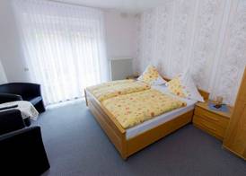Hotel Weinhaus Moselblick 3