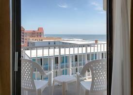 The Spinnaker Hotel 5
