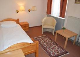 Hotel Pension Walzerstadt 4