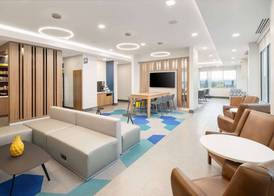 Microtel Inn & Suites by Wyndham Macedon 4