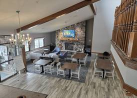 AmericInn by Wyndham Sturgeon Bay 3