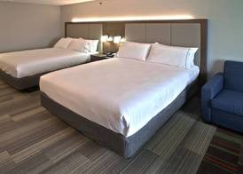 Holiday Inn Express & Suites EVANSVILLE NORTH by IHG 5