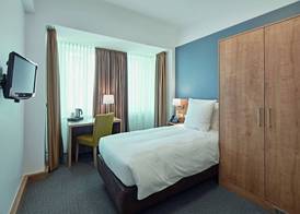 City Hotel 4