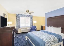 Days Inn by Wyndham Moab 5