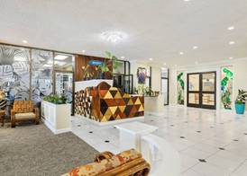 HEART of WAIKIKI,1BDRM,FREE PARKING, WIFI,NO RESORT FEES,YOUTUBE,NETFLIX ! 2