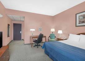 Hotel Amherst Hadley 4