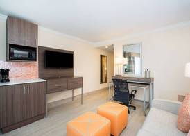 Holiday Inn Express & Suites NASSAU by IHG 3