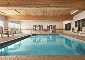 Country Inn & Suites by Radisson, Marinette, WI 2