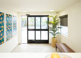 Orange Grove Inn 3
