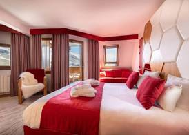 Royal Ours Blanc Boutique Hôtel & Spa 5