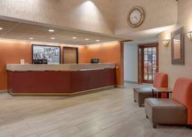 Super 8 by Wyndham Wausau 3