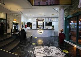 Knight Armour Hotel 5