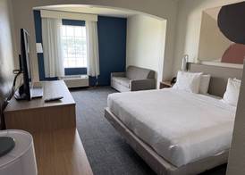 Spark by Hilton Opelousas 5