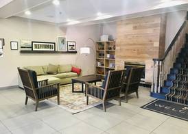 Country Inn & Suites by Radisson, Warner Robins, GA 2
