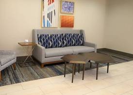 Holiday Inn Express & Suites VANCOUVER MALL/PORTLAND AREA by IHG 2