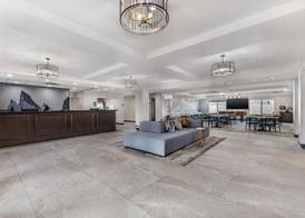 Best Western Plus Airport Inn & Suites 2