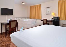 Americas Best Value Inn Westmorland 5
