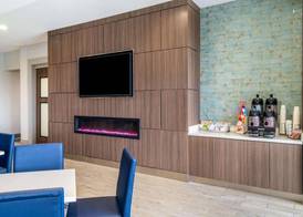 La Quinta Inn & Suites by Wyndham Tifton 3