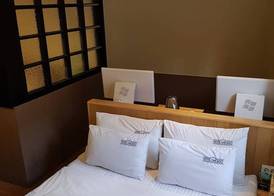 DWELL HOTEL 2