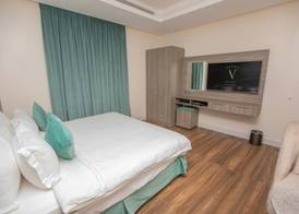 Luxury Night Al Munsiyah 4
