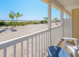 Drifting Sands Oceanfront Hotel 5