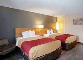 Quality Inn Frontier at US Hwy 30 5